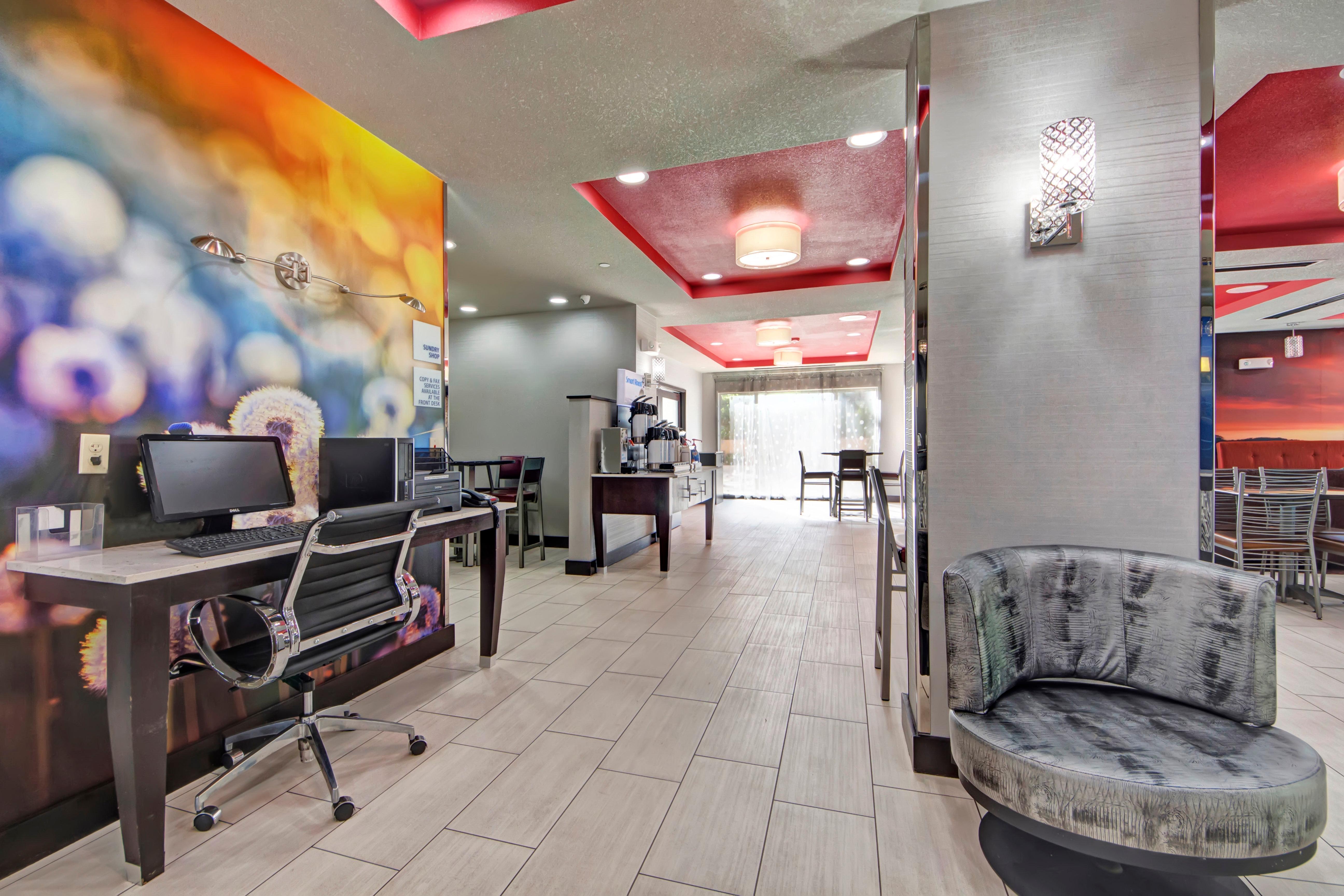 Express And North By Ihg Hotel